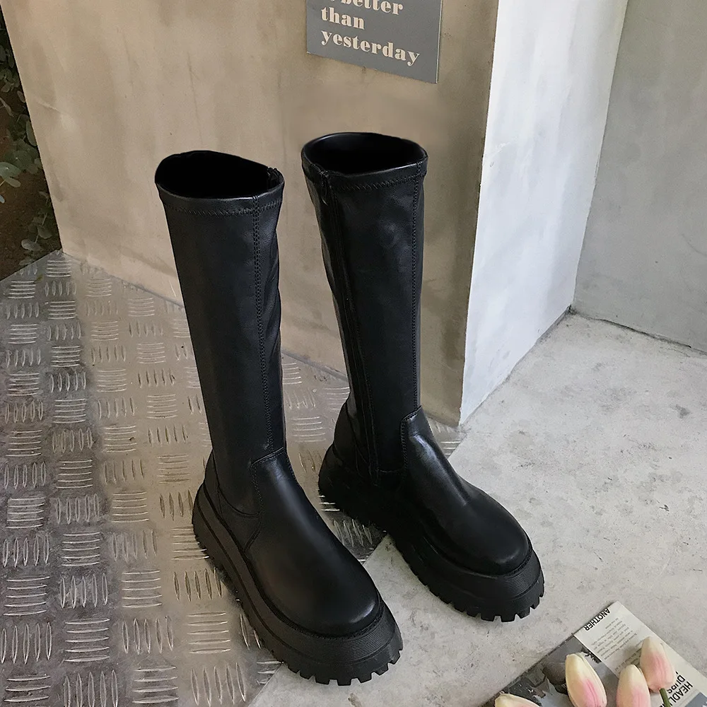 Kış Tıknaz Platform Topuklu Uz - Street Fashion Winter 2025 incelemesi ve fiyatı