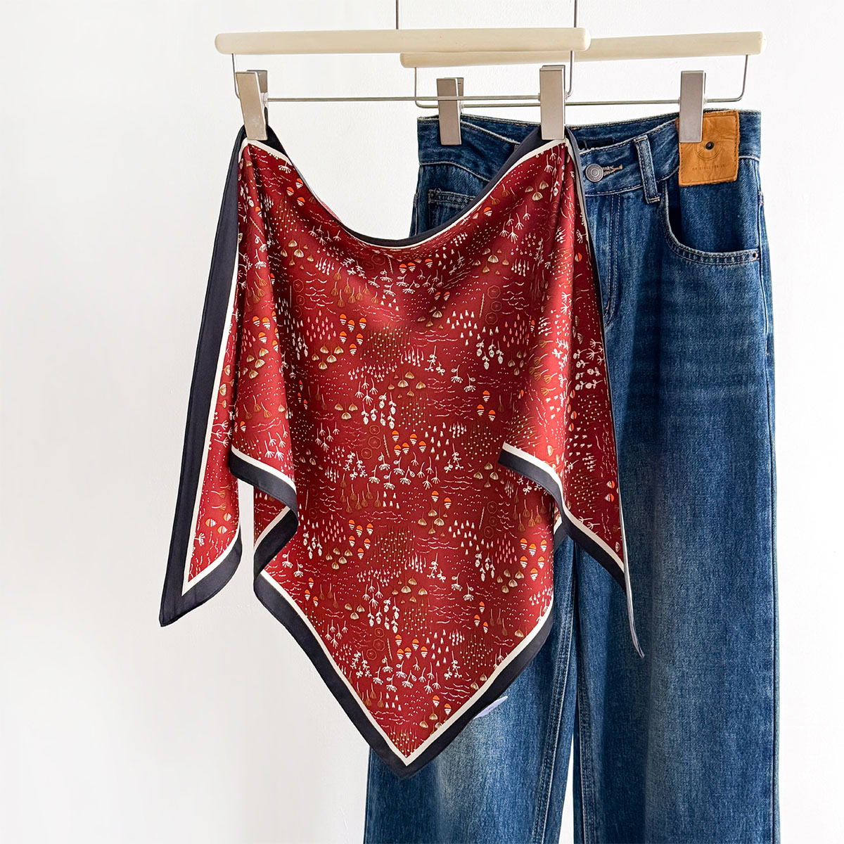 Şık Üçgen Bel Kuşağı Eşarp Yum - Bandana Multi Way incelemesi ve fiyatı